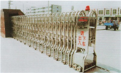 OY001新郑欧亚铁艺不锈钢收缩门